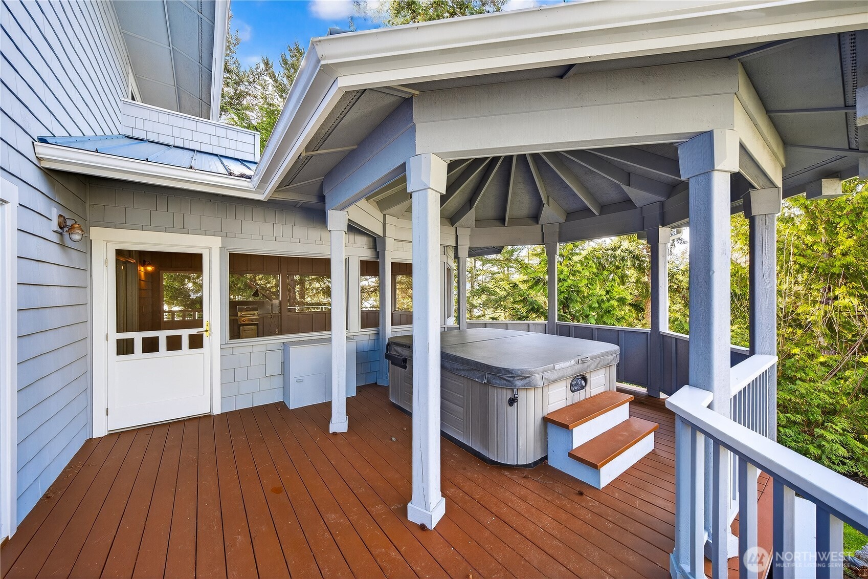 Anacortes, Washington, 98221, United States, 4 Bedrooms Bedrooms, ,4 BathroomsBathrooms,Residential,Active,2027320