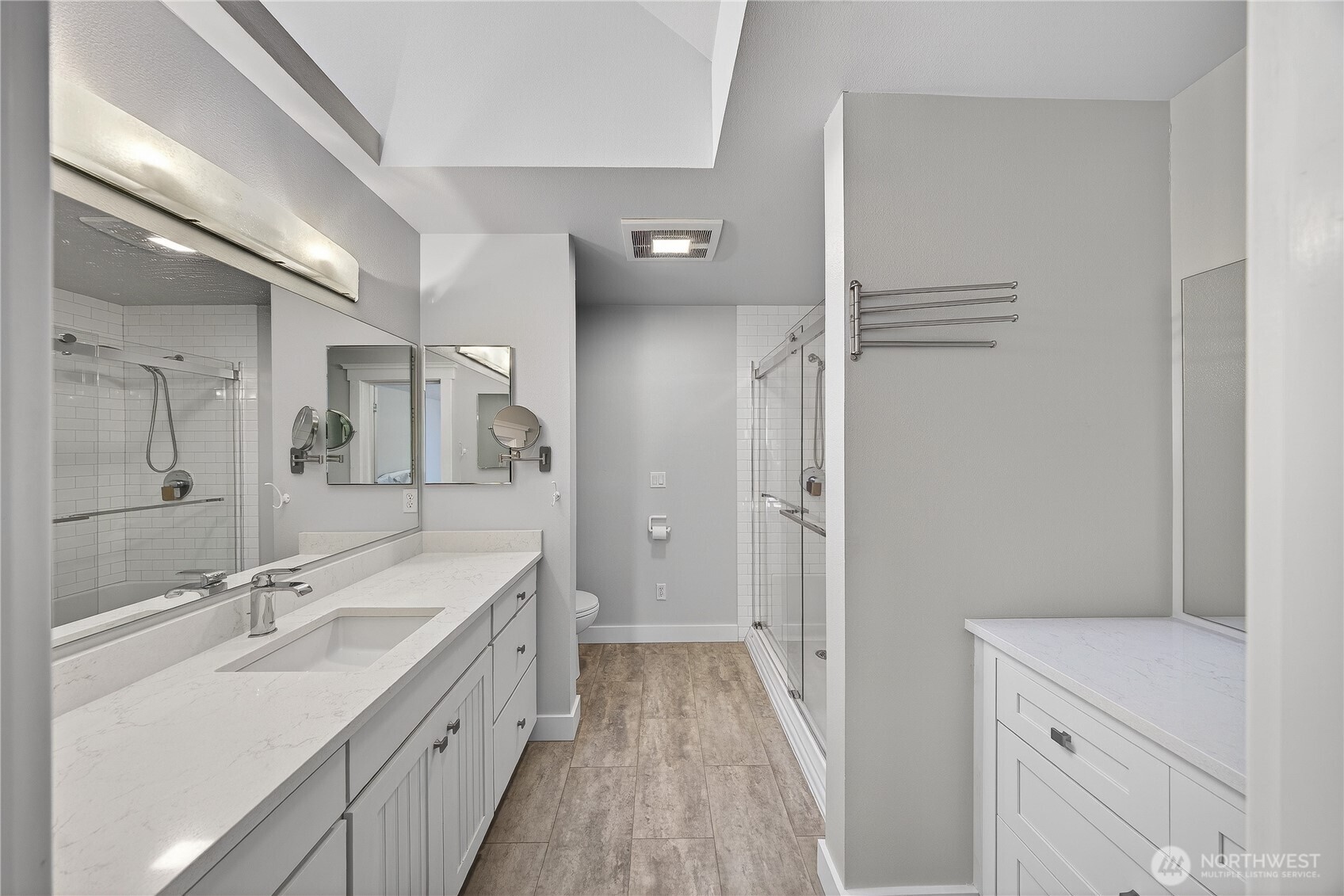 Anacortes, Washington, 98221, United States, 4 Bedrooms Bedrooms, ,4 BathroomsBathrooms,Residential,Active,2027320