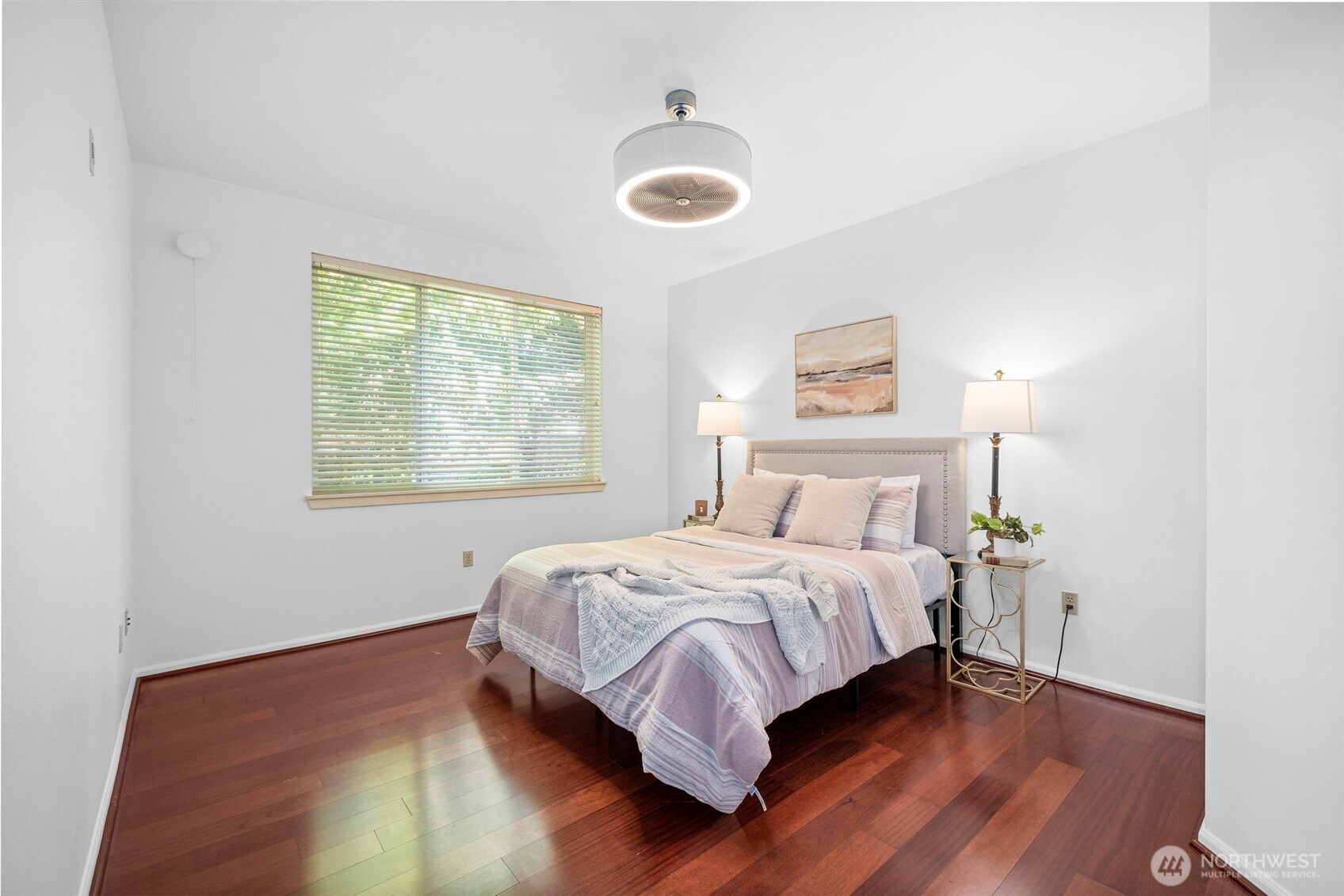 4310 NE 5 Court 101