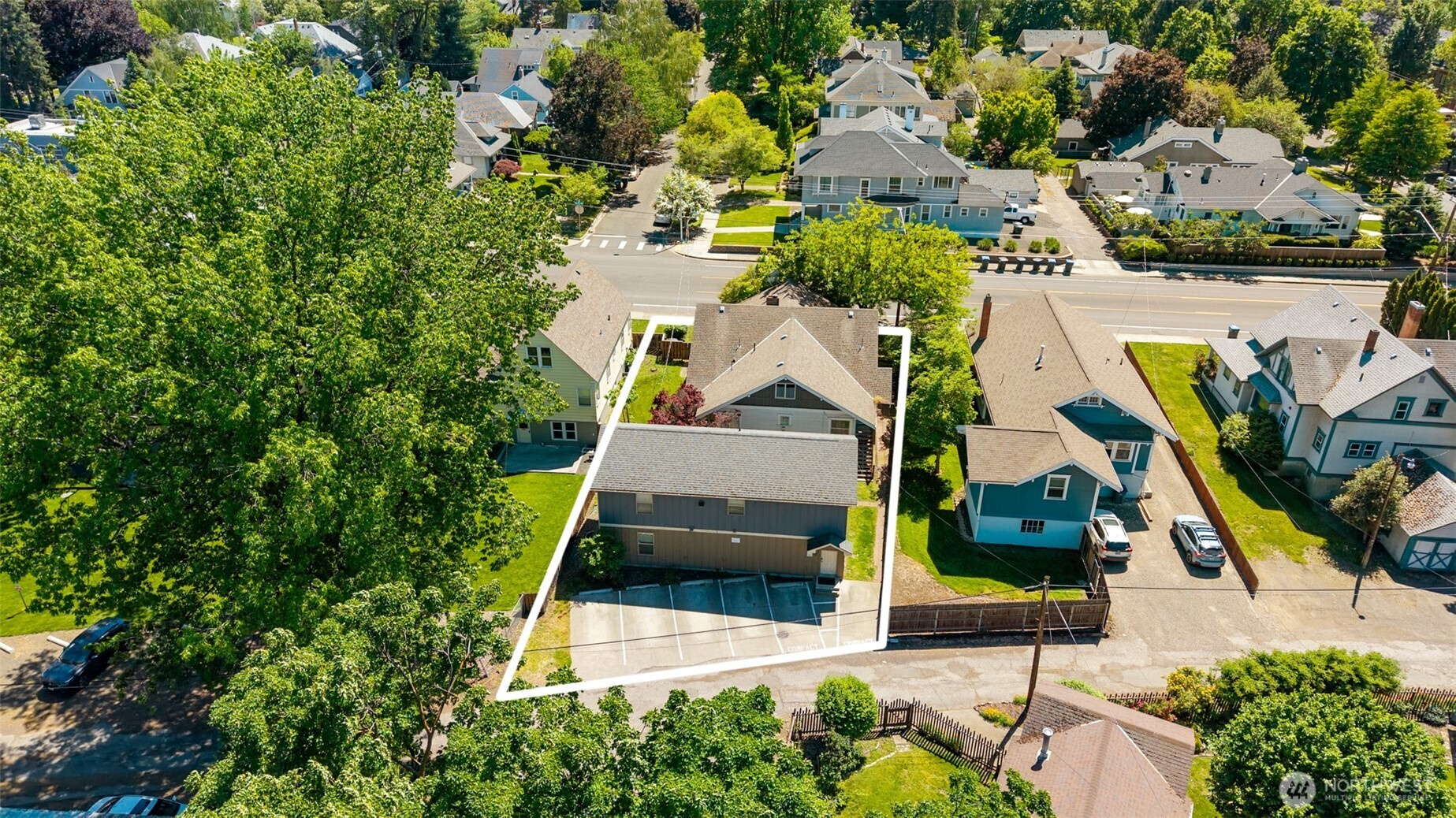 1035 Isaacs Avenue
