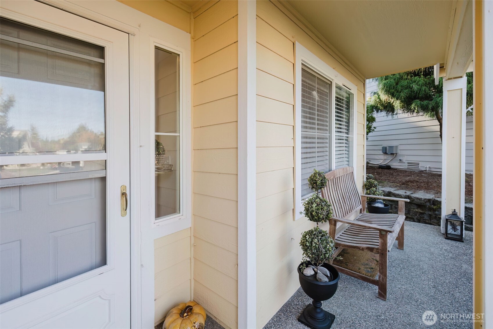 9632 Windswept Lane NW