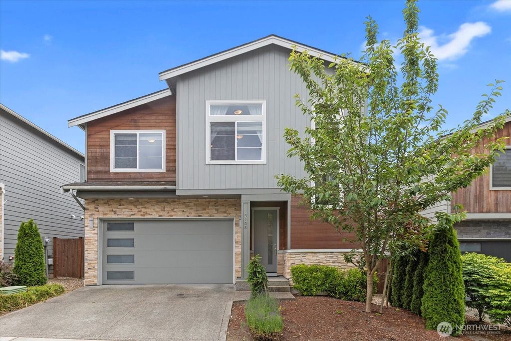 Photo of 3108 122nd Place SW, Everett, WA 98204 (MLS # 2391997)