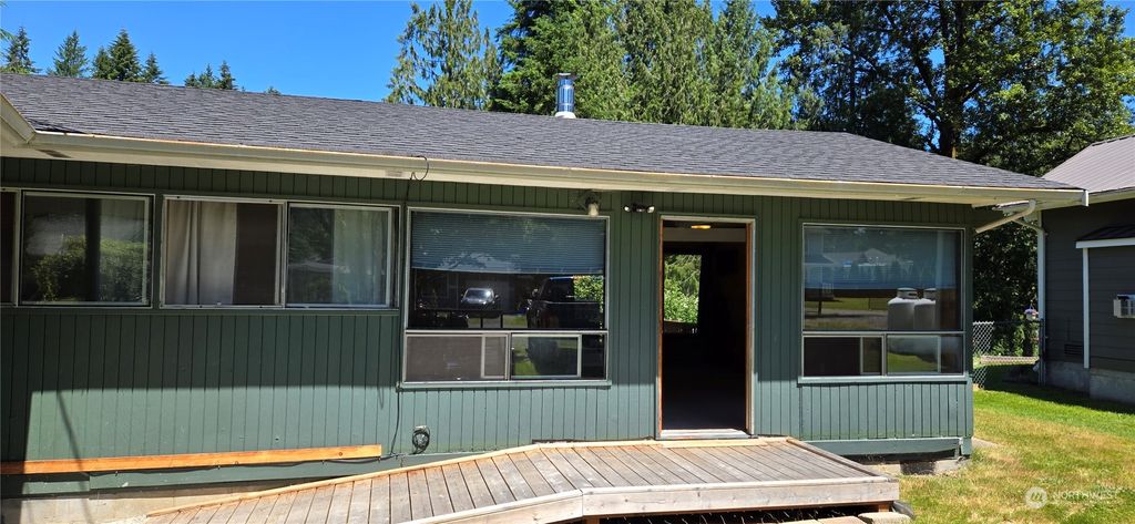 Photo of 16527 Stilly Way, Arlington, WA 98223 (MLS # 2276441)