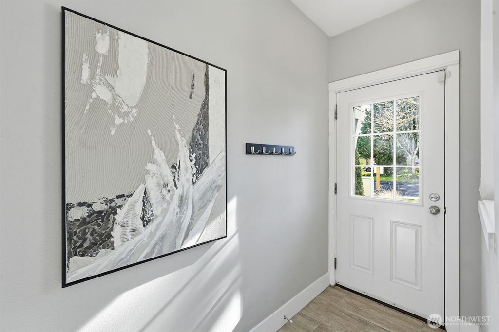 Photo of 22672 NE Alder Crest Lane, Redmond, WA 98053 (MLS # 2478946)