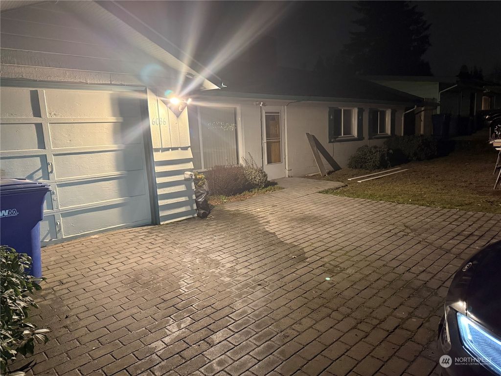 Photo of 6036 S 119th Street, Seattle, WA 98178 (MLS # 2321183)