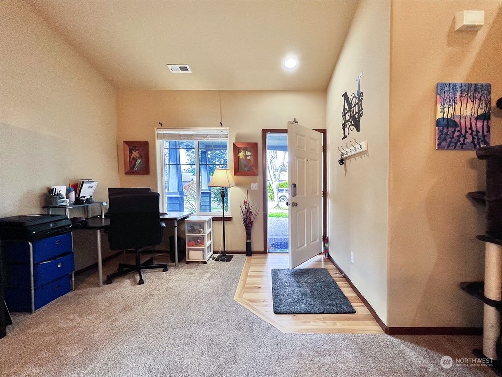 Photo of 11631 55th Avenue NE, Marysville, WA 98271 (MLS # 2214916)