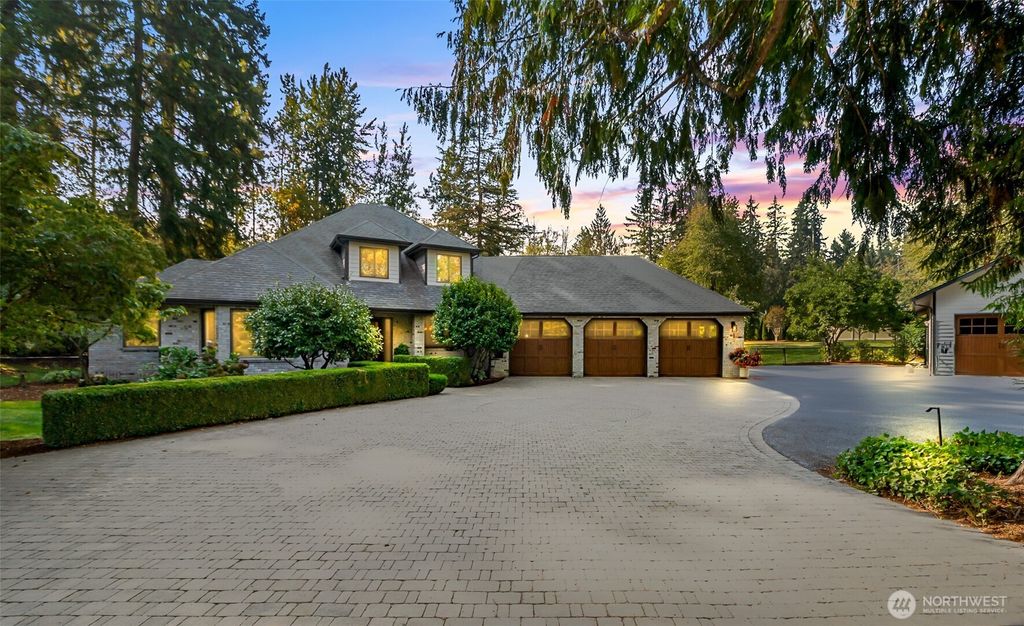 Photo of 21030 109th Avenue SE, Snohomish, WA 98296 (MLS # 2433786)