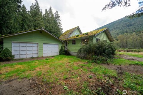 Photo of 35454 Shangri La Drive, Sedro Woolley, WA 98284 (MLS # 2448844) Photo of 35454 Shangri La Drive, Sedro Woolley, WA 98284 (MLS # 2448844)