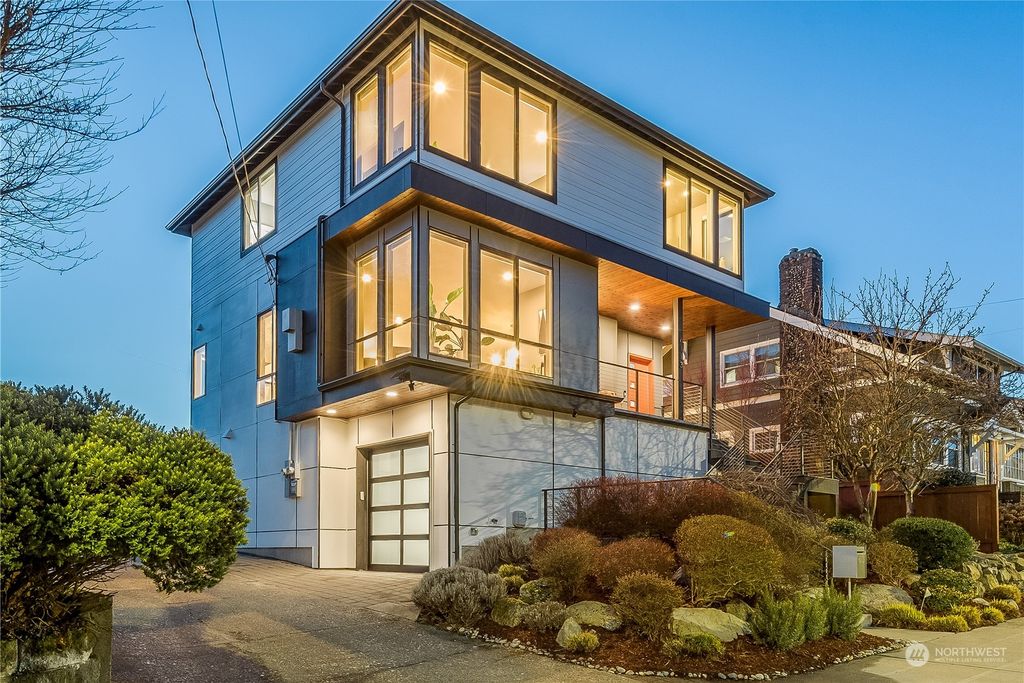 Photo of 6113 32nd Avenue NW, Seattle, WA 98107 (MLS # 2044196)