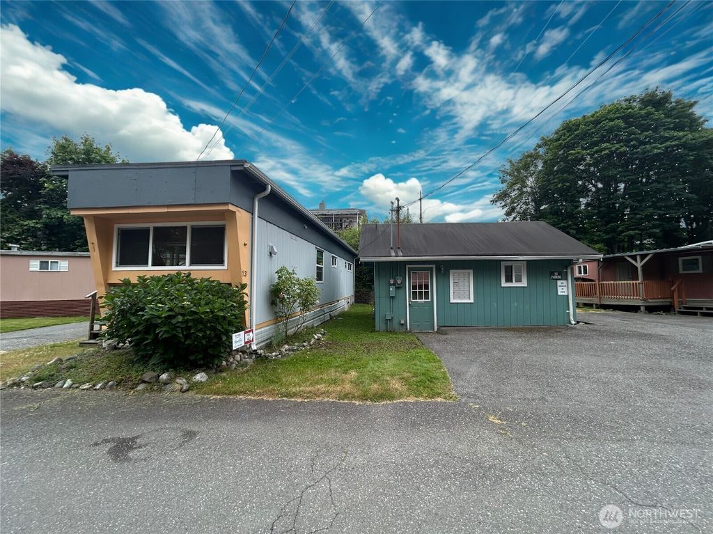Photo of 105 E Cox Avenue #13, Arlington, WA 98223 (MLS # 2397316)