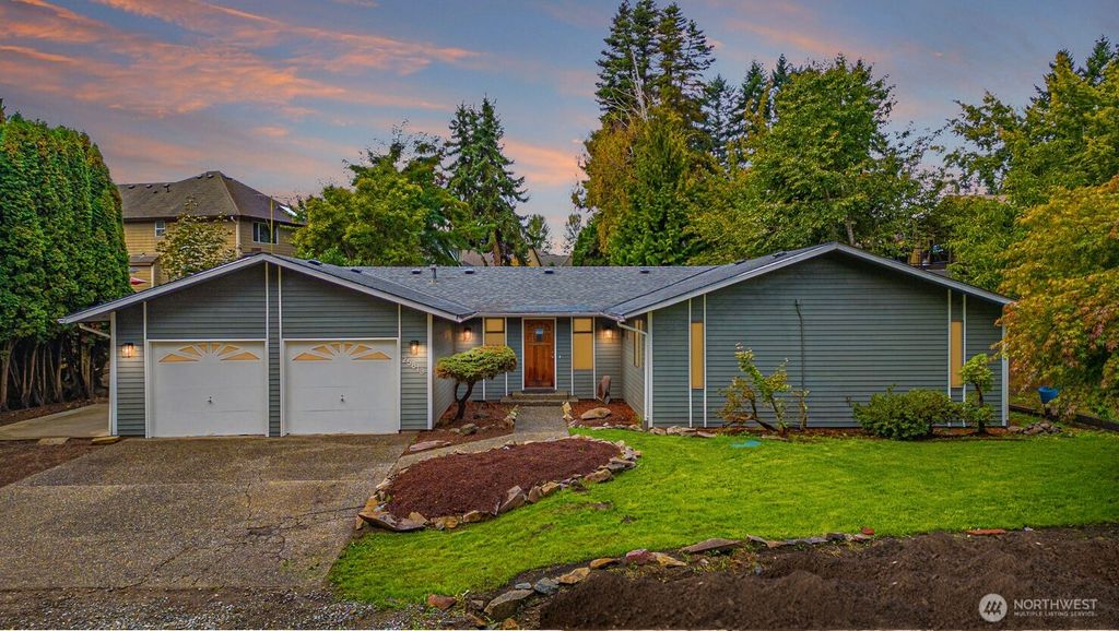 Photo of 25813 126th Avenue SE, Kent, WA 98030 (MLS # 2429292)