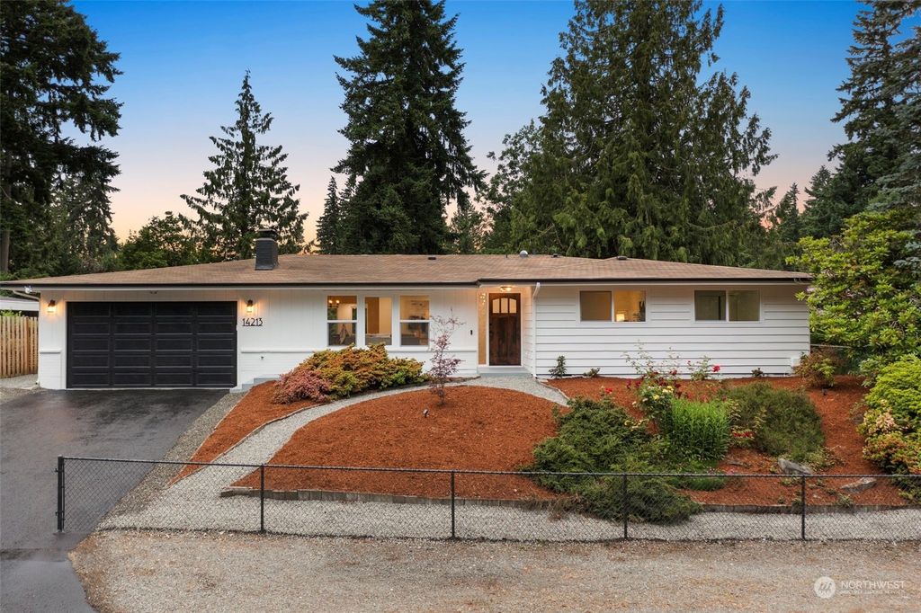 Photo of 14213 143rd Avenue SE, Renton, WA 98059 (MLS # 2127240)