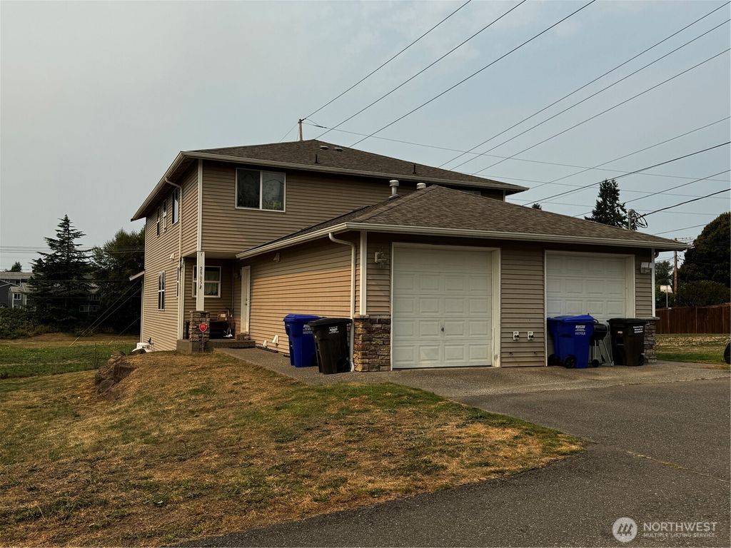 Photo of 2905 11th Street #A &amp; B, Everett, WA 98201 (MLS # 2431457)
