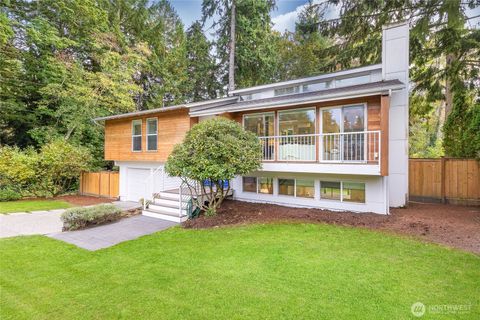 Photo of 17429 NE 10th Street, Bellevue, WA 98008 (MLS # 2442908)