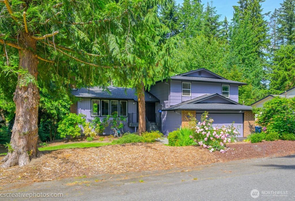 Photo of 19306 74th Avenue W, Lynnwood, WA 98036 (MLS # 2546227)
