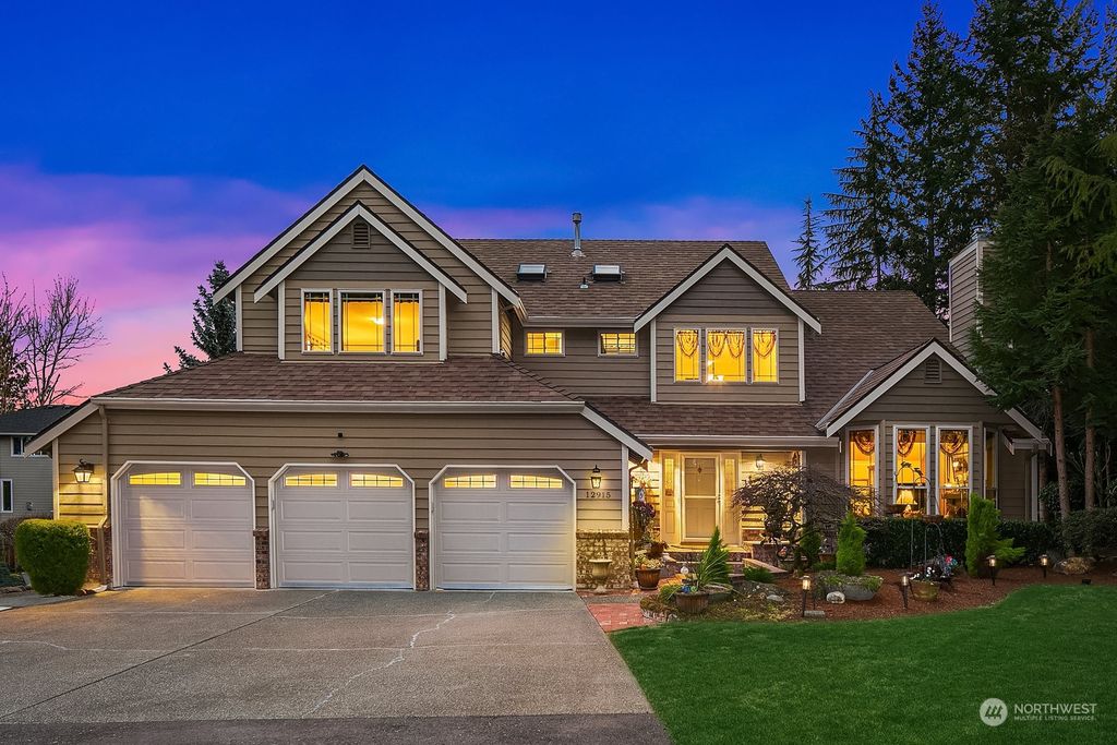 Photo of 12915 SE 212th Street, Kent, WA 98031 (MLS # 2038990)