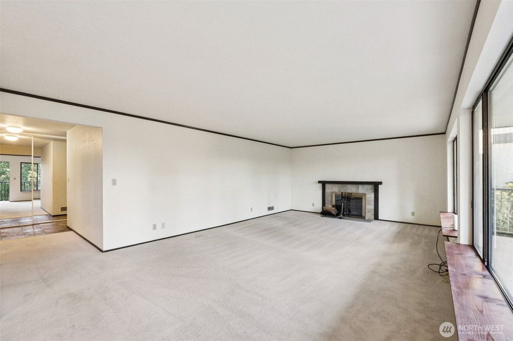 Photo of 17918 23rd Lane NE #F201, Shoreline, WA 98155 (MLS # 2471144)