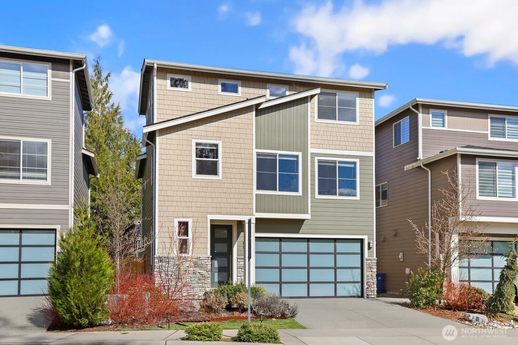 Photo of 3321 167th Place SE, Bothell, WA 98012 (MLS # 2344462)