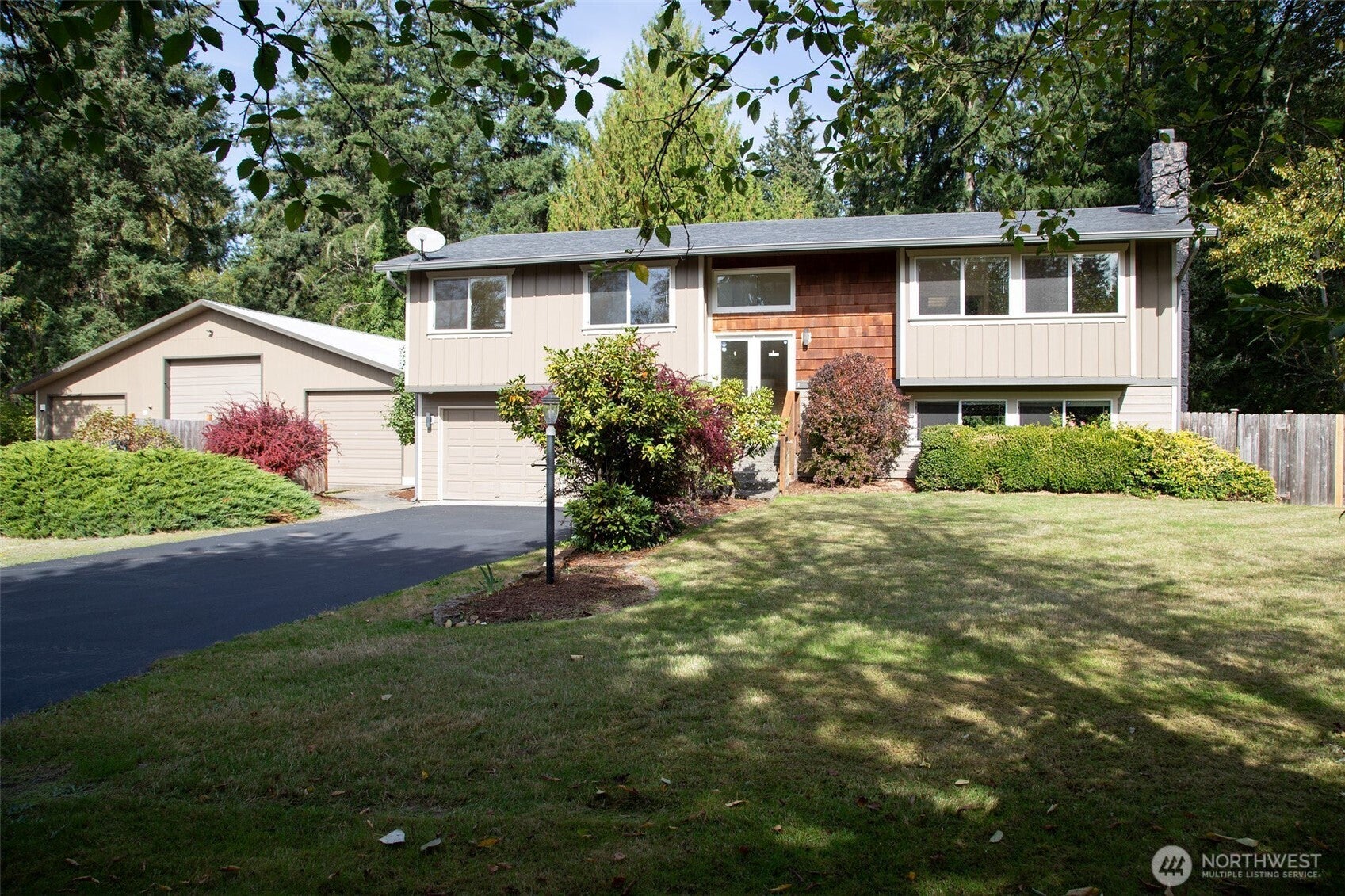 5919 156th Street Ct E