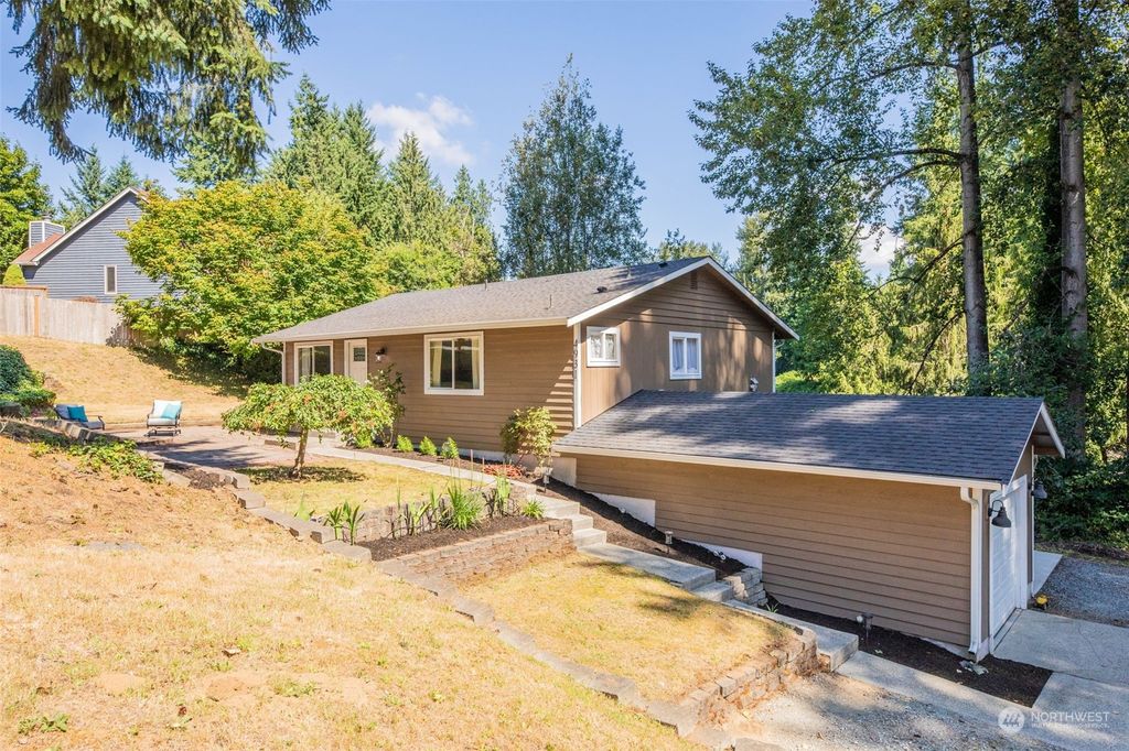 Photo of 4931 122nd Place NE, Marysville, WA 98271 (MLS # 2144428)