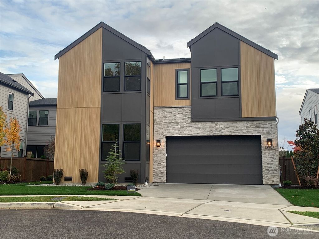 Photo of 13793 SE 84th Street, Newcastle, WA 98059 (MLS # 2447732)