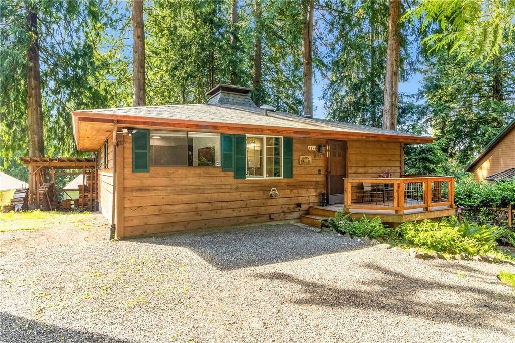 Photo of 12 Swallow Circle, Bellingham, WA 98229 (MLS # 2528373)