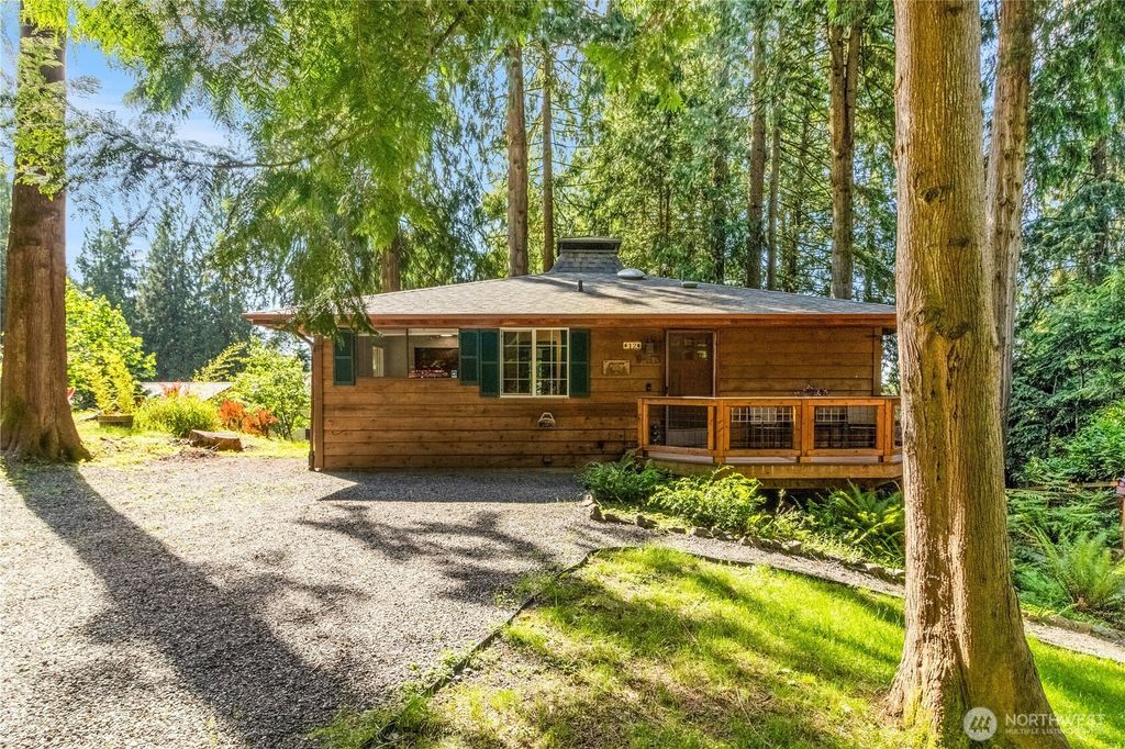 Photo of 12 Swallow Circle, Bellingham, WA 98229 (MLS # 2528373)