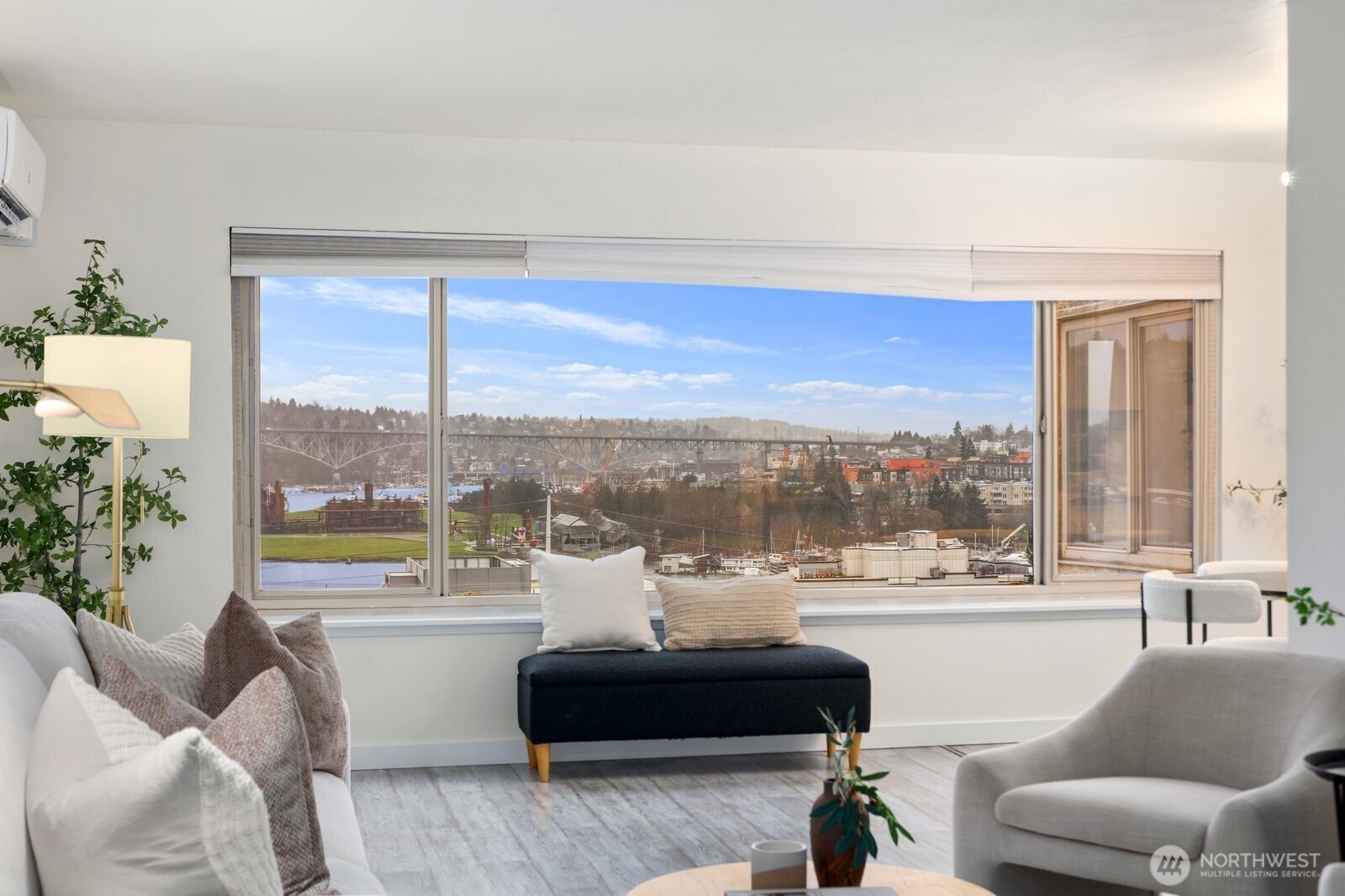 2703 Boylston Avenue E 302