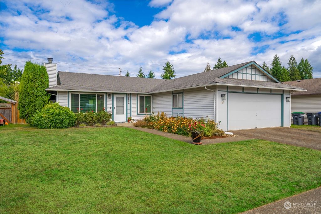 Photo of 21716 SE 237th Street, Maple Valley, WA 98038 (MLS # 2159915)