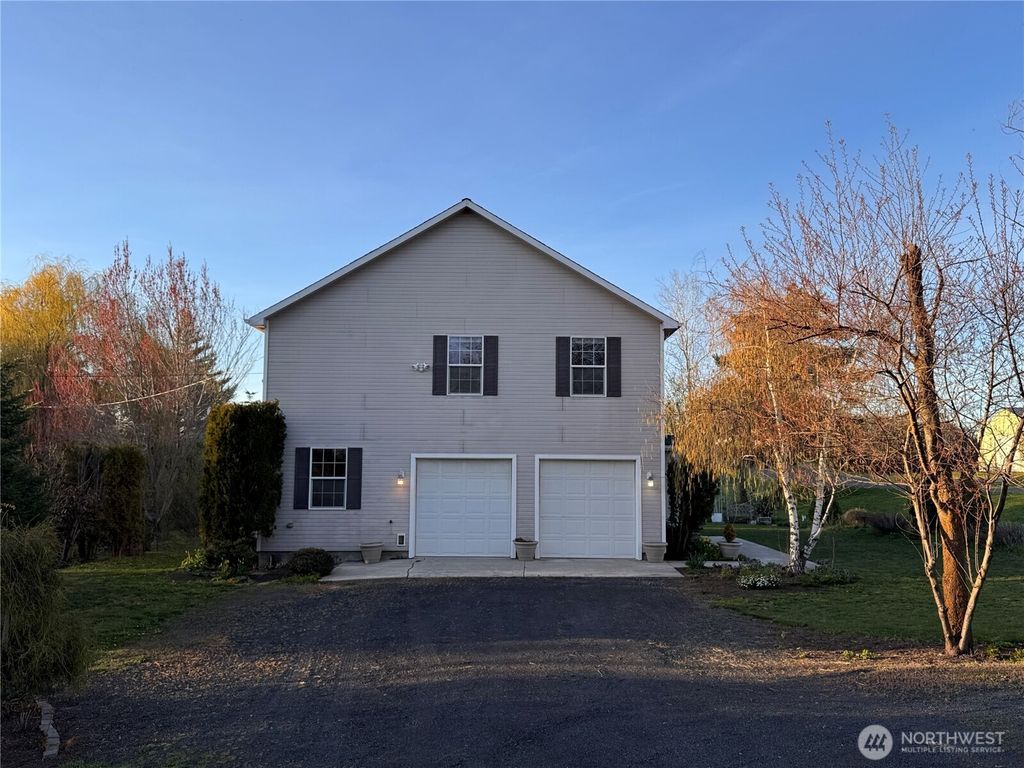 Photo of 315 N Spangle Avenue, Spangle, WA 99031 (MLS # 2509994)