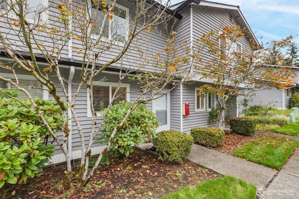 Photo of 1526 192nd Street SE #D3, Bothell, WA 98012 (MLS # 2411524)