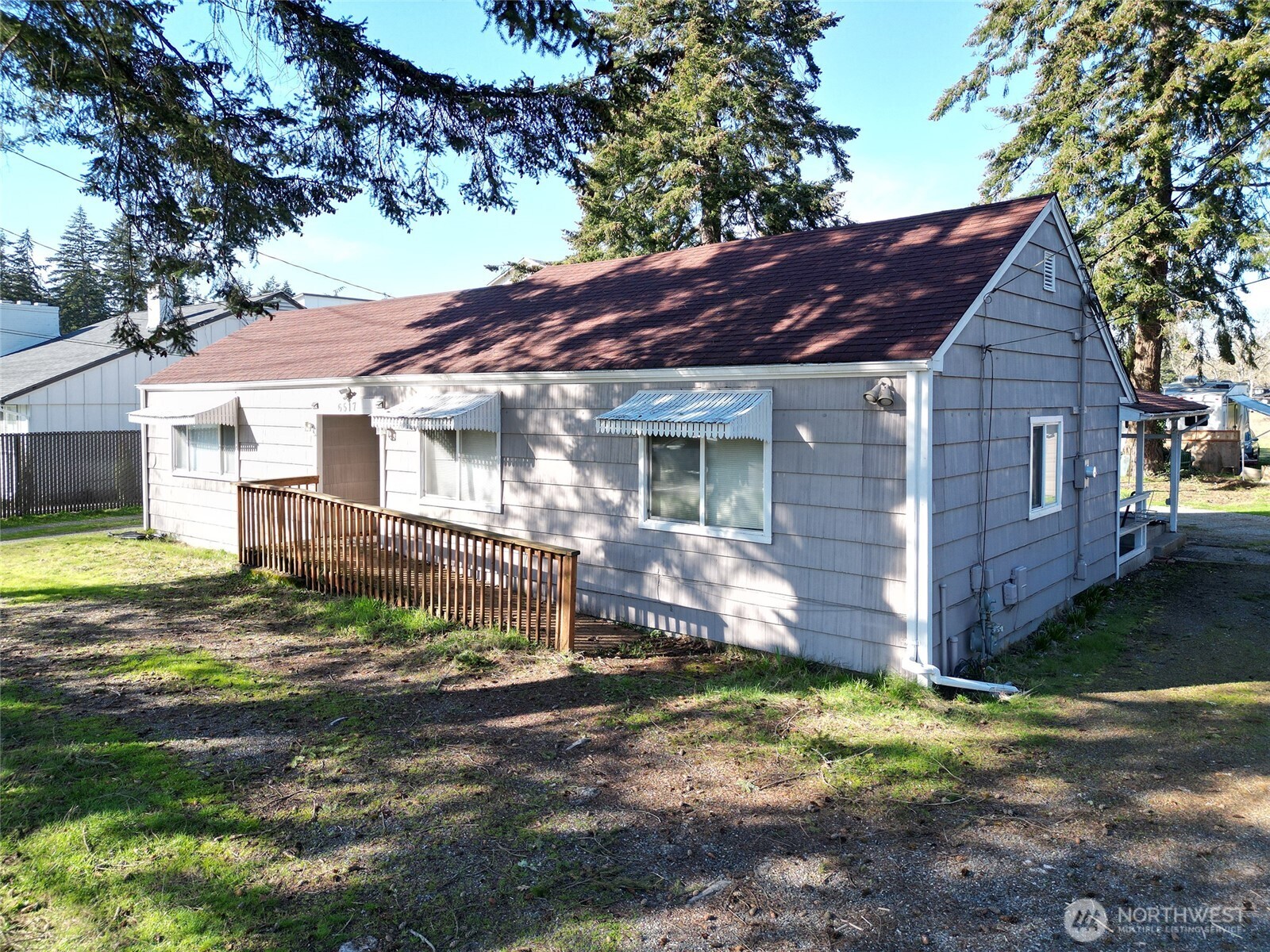 6517 Steilacoom Boulevard SW