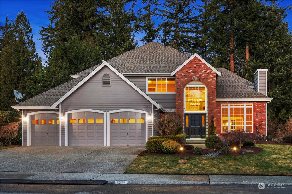 Photo of 2212 Lyons Avenue NE, Renton, WA 98059 (MLS # 2329686)