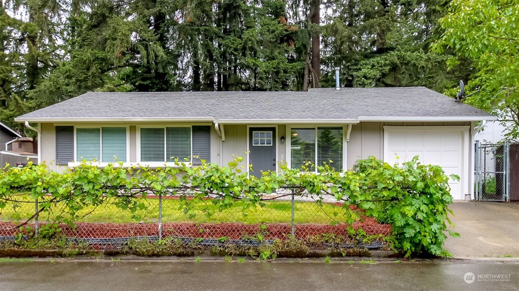 Photo of 26502 186th Place SE, Covington, WA 98042 (MLS # 2245054)