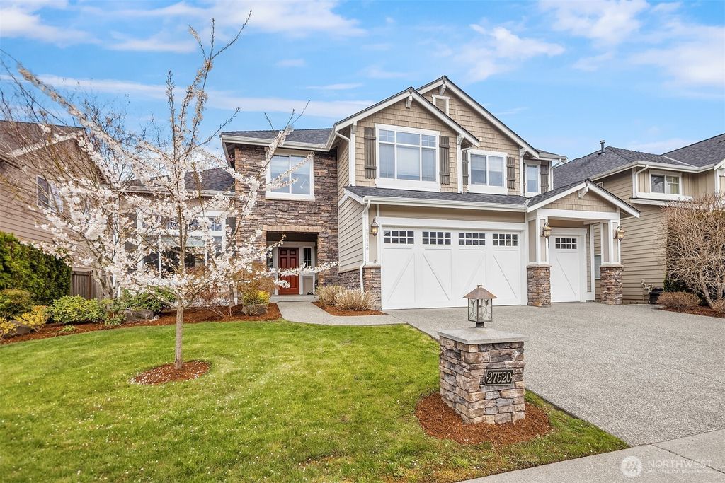Photo of 27520 SE 28th Court, Sammamish, WA 98075 (MLS # 2501723)