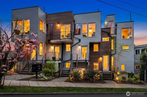 Photo of 729 Belmont Avenue E, Seattle, WA 98102 (MLS # 2505416)