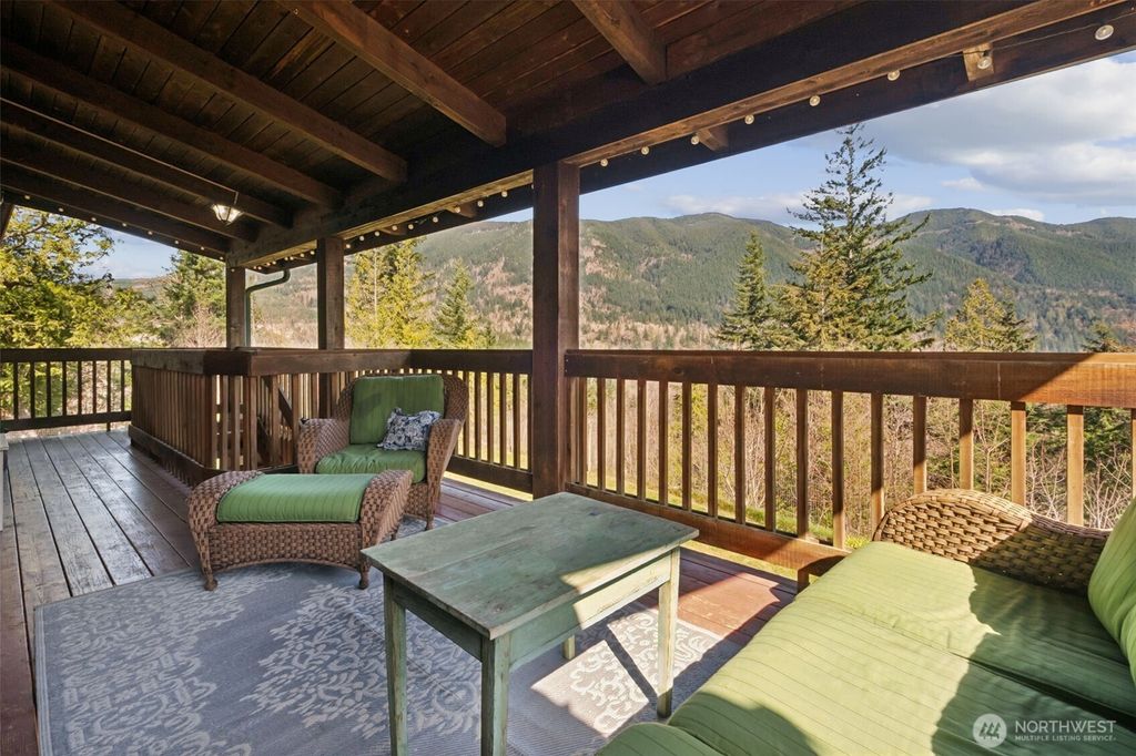 Photo of 32707 349 Way SE, Ravensdale, WA 98051 (MLS # 2501065)