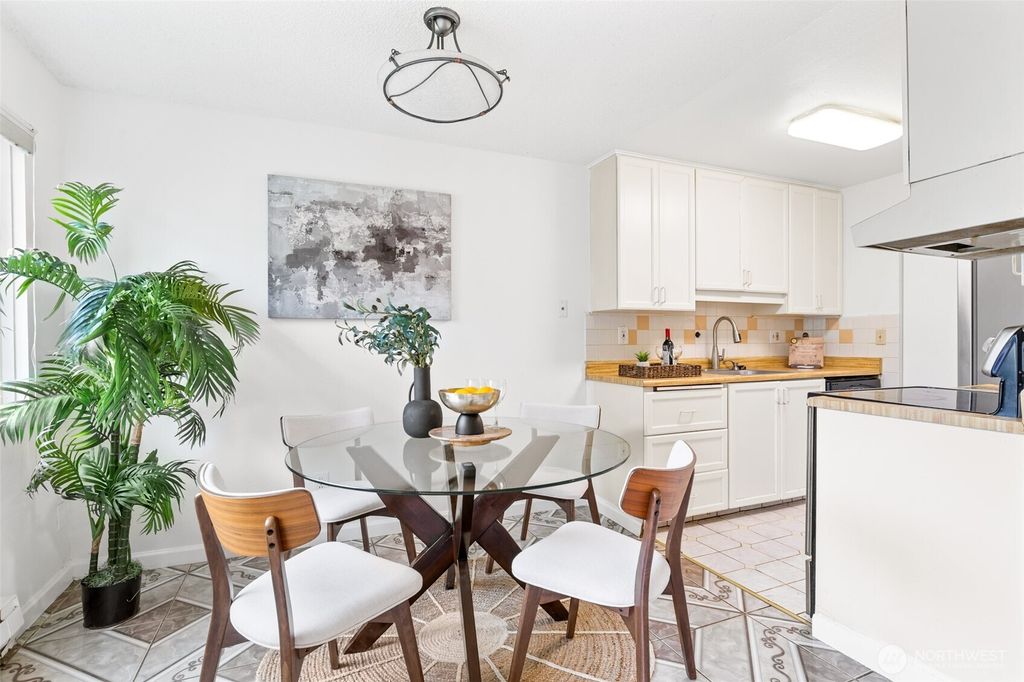 Photo of 2020 Grant Avenue S #A202, Renton, WA 98055 (MLS # 2470251)