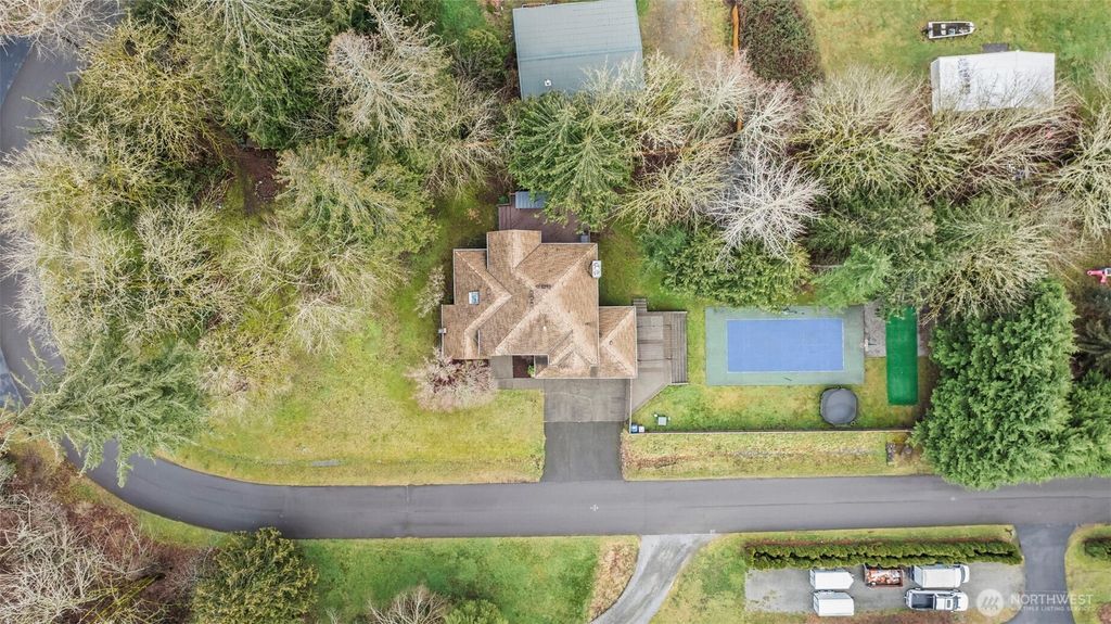 Photo of 19621 SE 310th Place, Kent, WA 98042 (MLS # 2336386)