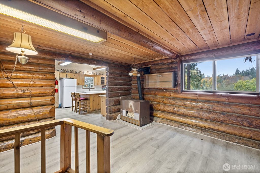 Photo of 9615 39th St Ct NW Ct, Gig Harbor, WA 98335 (MLS # 2458832)