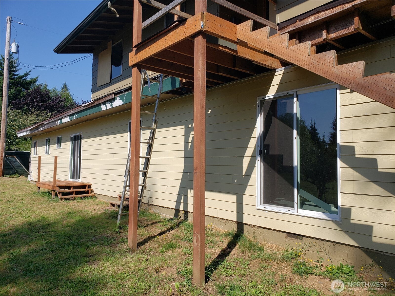 1012 Haek Lane