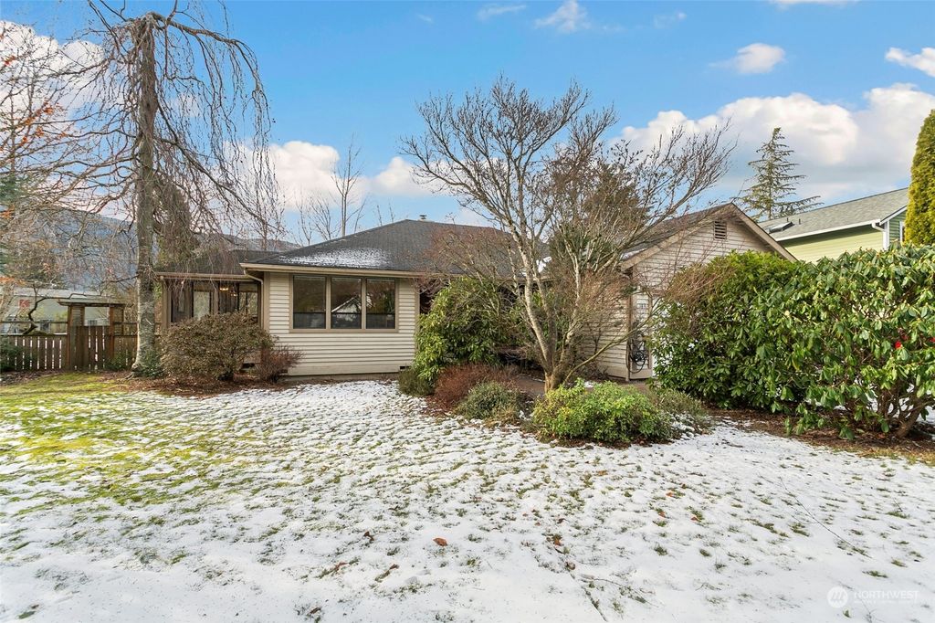 Photo of 389 Ogle Place NE, North Bend, WA 98045 (MLS # 2189164)