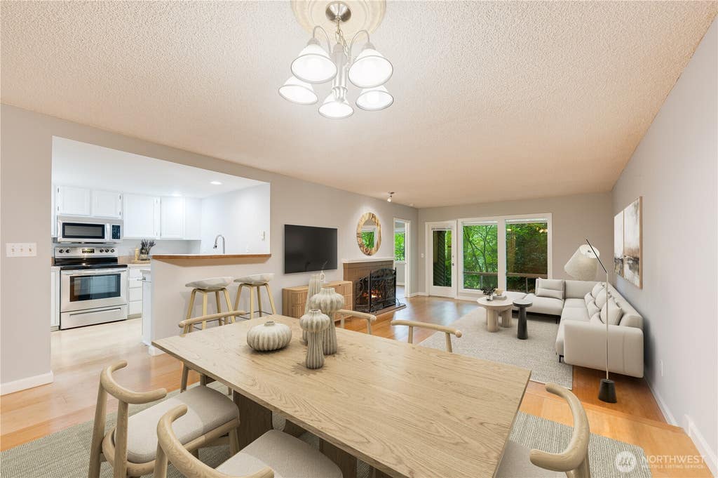 Photo of 138 SW 116th Street #G12, Seattle, WA 98146 (MLS # 2557662)