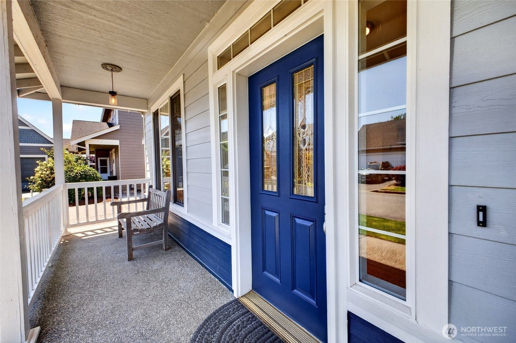 Photo of 1604 Peach Park Lane, Puyallup, WA 98371 (MLS # 2548725)