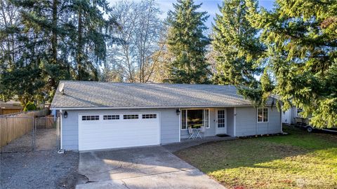 Photo of 31711 32nd Avenue SW, Federal Way, WA 98023 (MLS # 2478267)