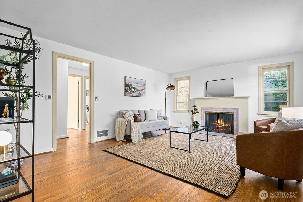 Photo of 3021 37th Avenue, Seattle, WA 98126 (MLS # 2444494)