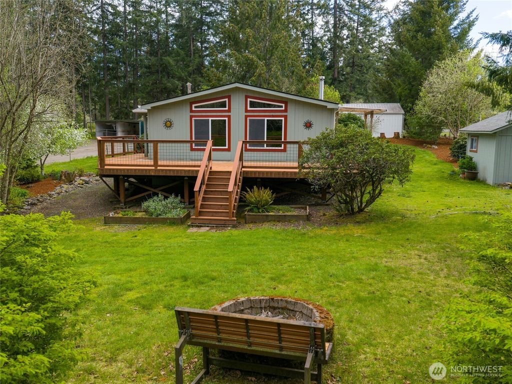 Photo of 5010 Offut Lake Road SE, Tenino, WA 98589 (MLS # 2513615)