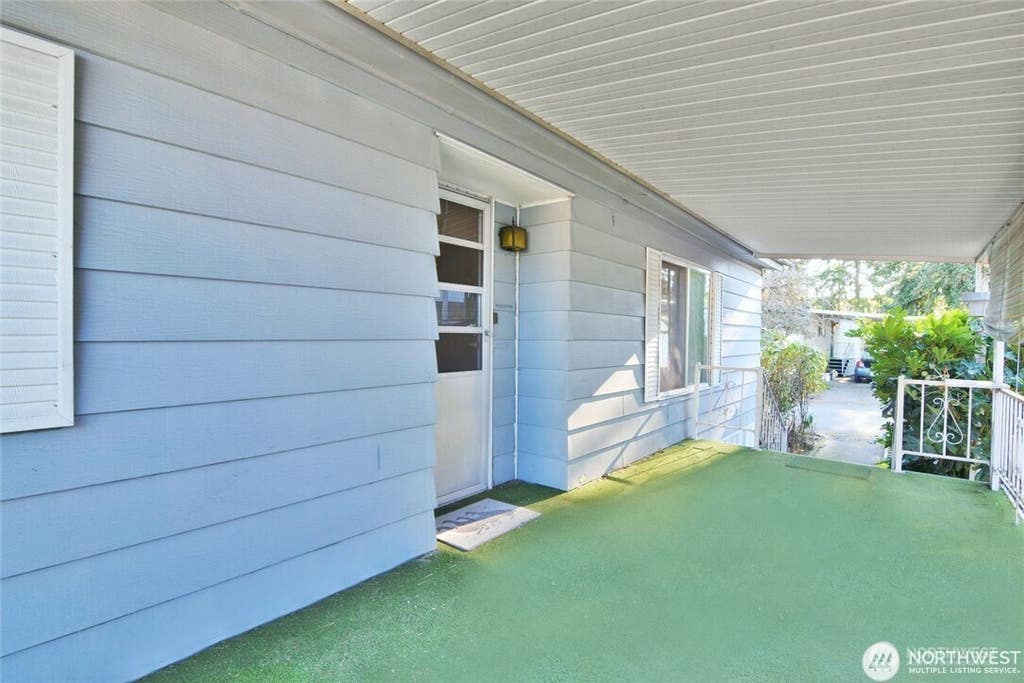 Photo of 13320 Hwy 99 #154, Everett, WA 98204 (MLS # 2574194)