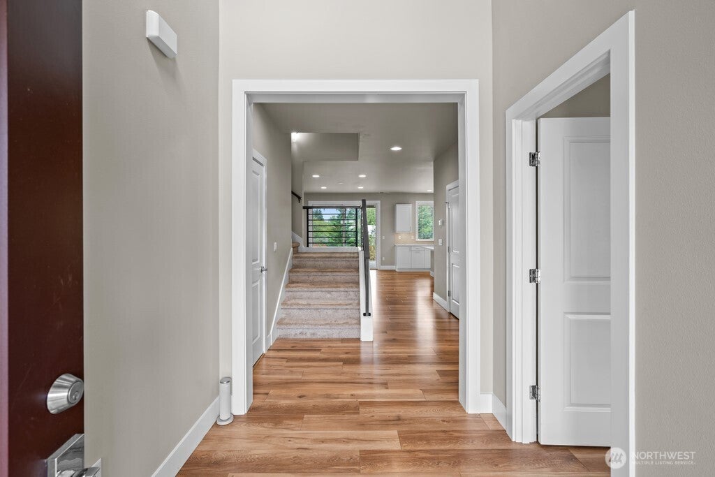 Photo of 10901 71st Avenue E, Puyallup, WA 98373 (MLS # 2582228)
