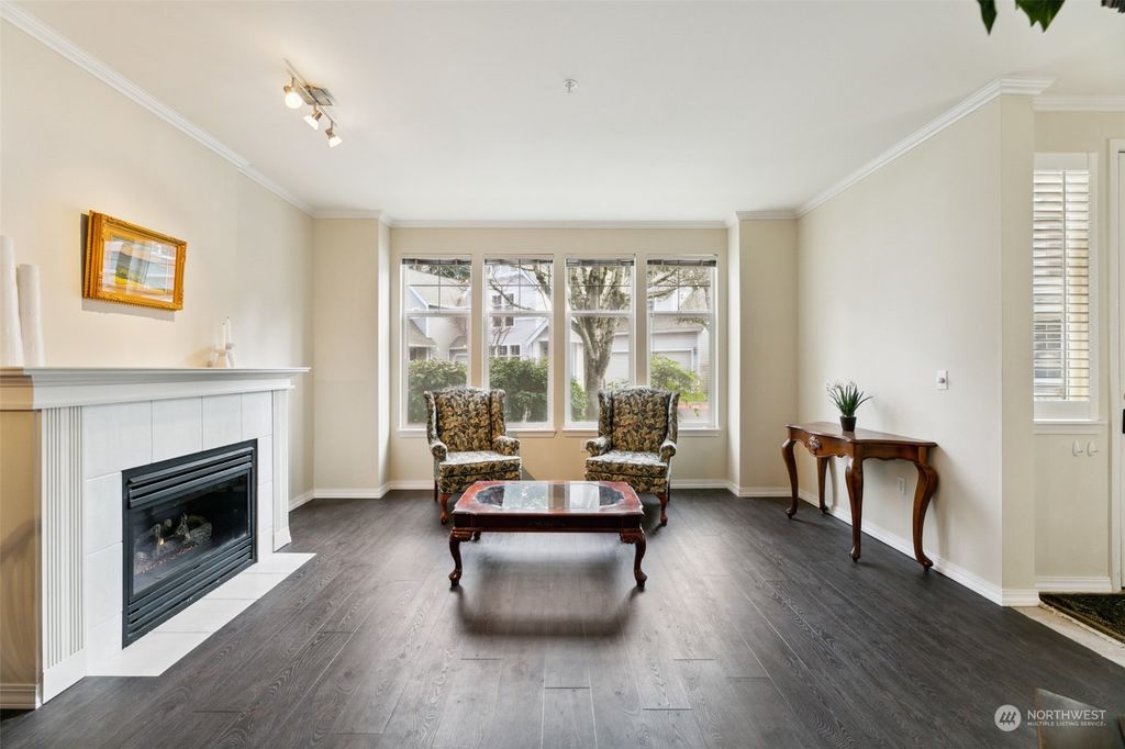 Photo of 337 227th Lane NE #135, Sammamish, WA 98074 (MLS # 2057069)
